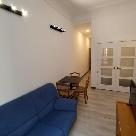 Apartamento Para 4 - Puerta Del Sol Madrid Luaran gambar